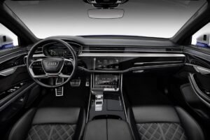Audi A8-1